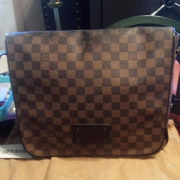 Good used condition. Champs Elysee Louis Vuitton Bag. - Picture 1 of 12